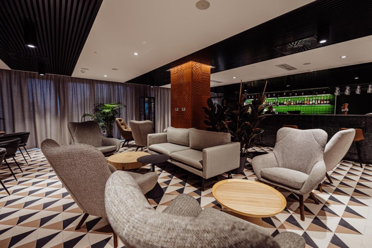 Elements Hotel&Spa Świeradów-Zdrój Екстериор снимка The lounge at the airport