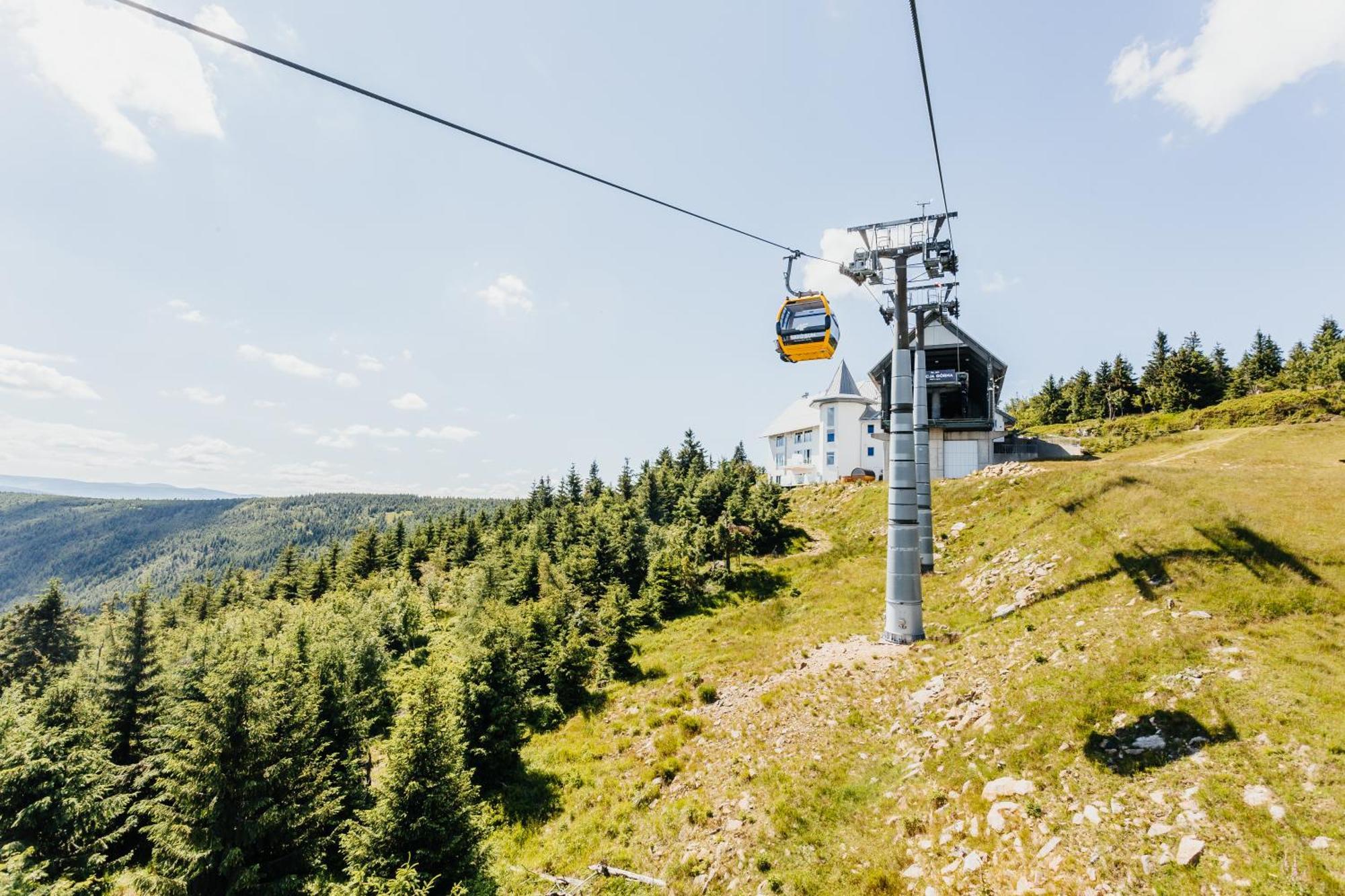 Elements Hotel&Spa Świeradów-Zdrój Екстериор снимка The cable car