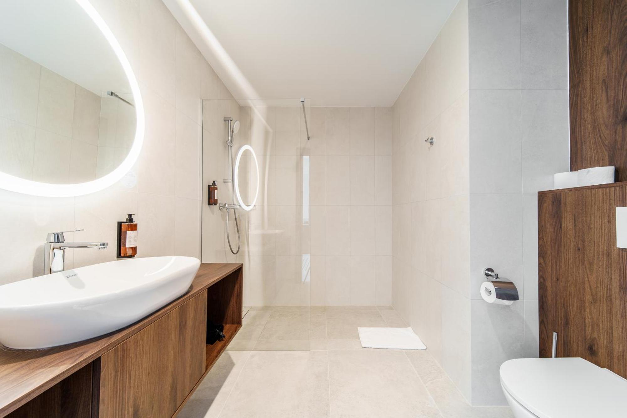 Elements Hotel&Spa Świeradów-Zdrój Екстериор снимка Bathroom